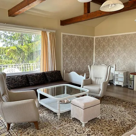 Sofia - Pool, Sauna & Nature Escape