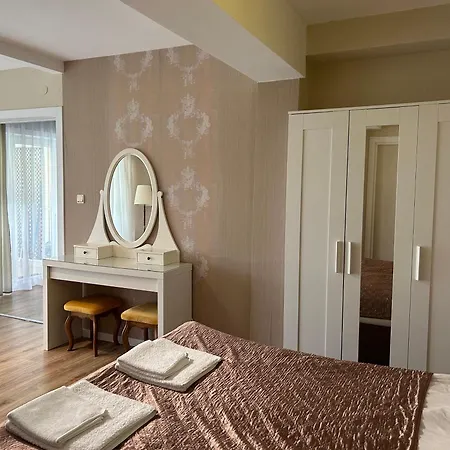 Holiday home Sofia - Pool, Sauna & Nature Escape *