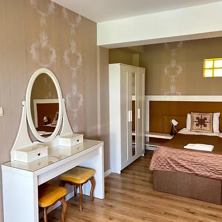 別荘 Sofia - Pool, Sauna & Nature Escape