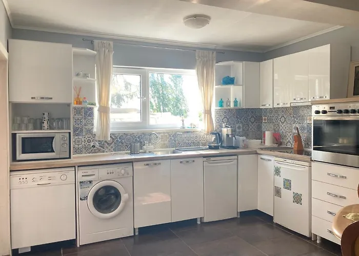 Sofia - Pool, Sauna & Nature Escape بيت للعطل *