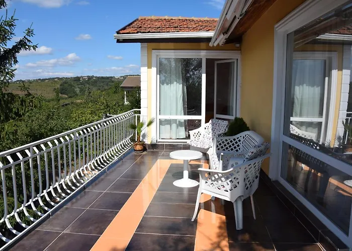 Sofia - Pool, Sauna & Nature Escape * فارنا