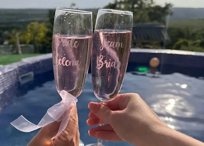 Sofia - Pool, Sauna & Nature Escape * فارنا