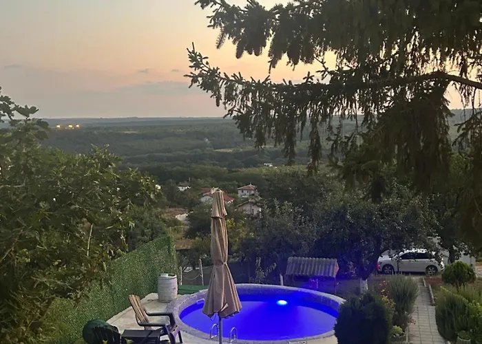 Sofia - Pool, Sauna & Nature Escape * فارنا